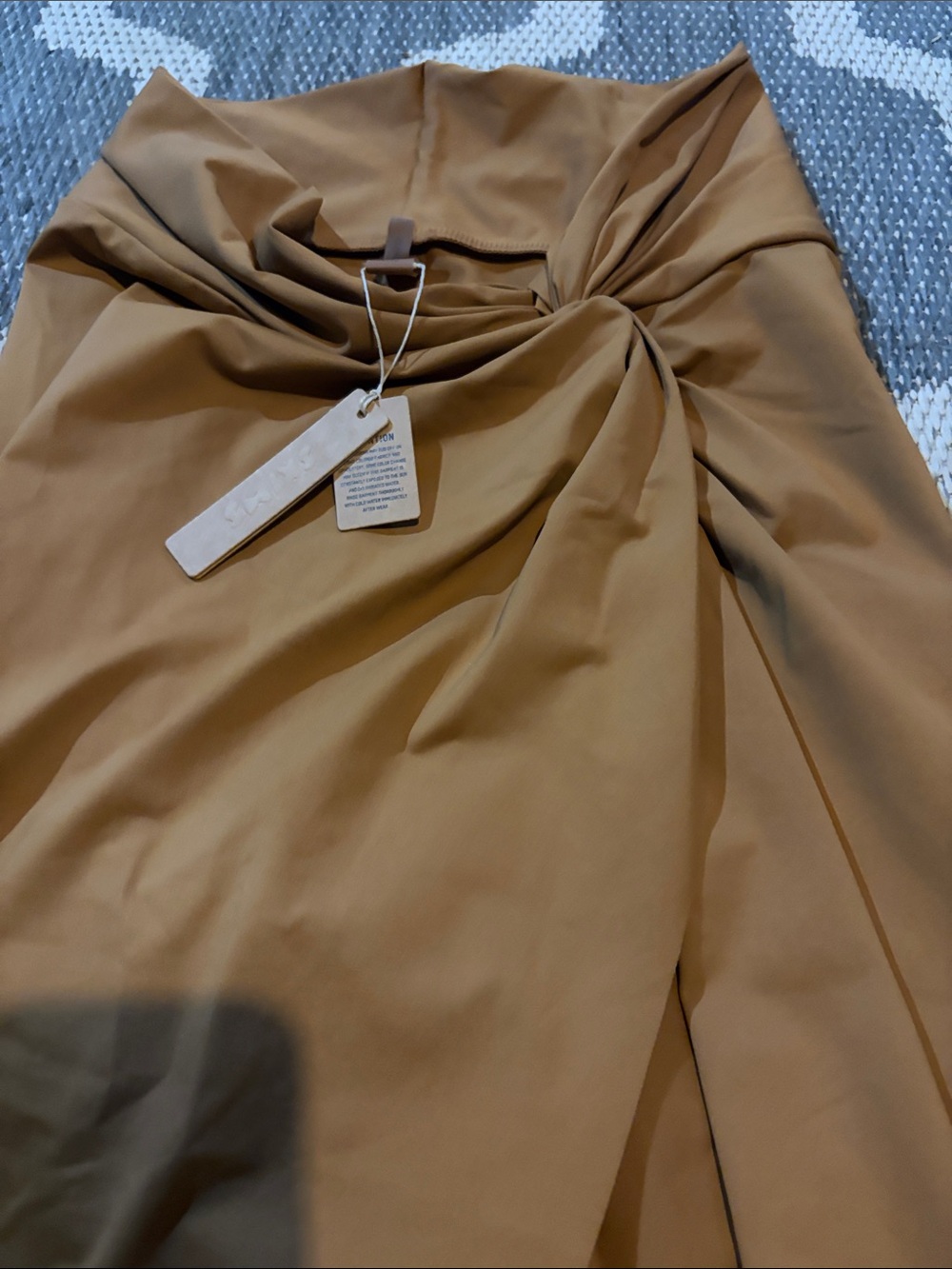 SKIMS Camel High-Low Twist Maxi Skirt - Picture 2 of 7
